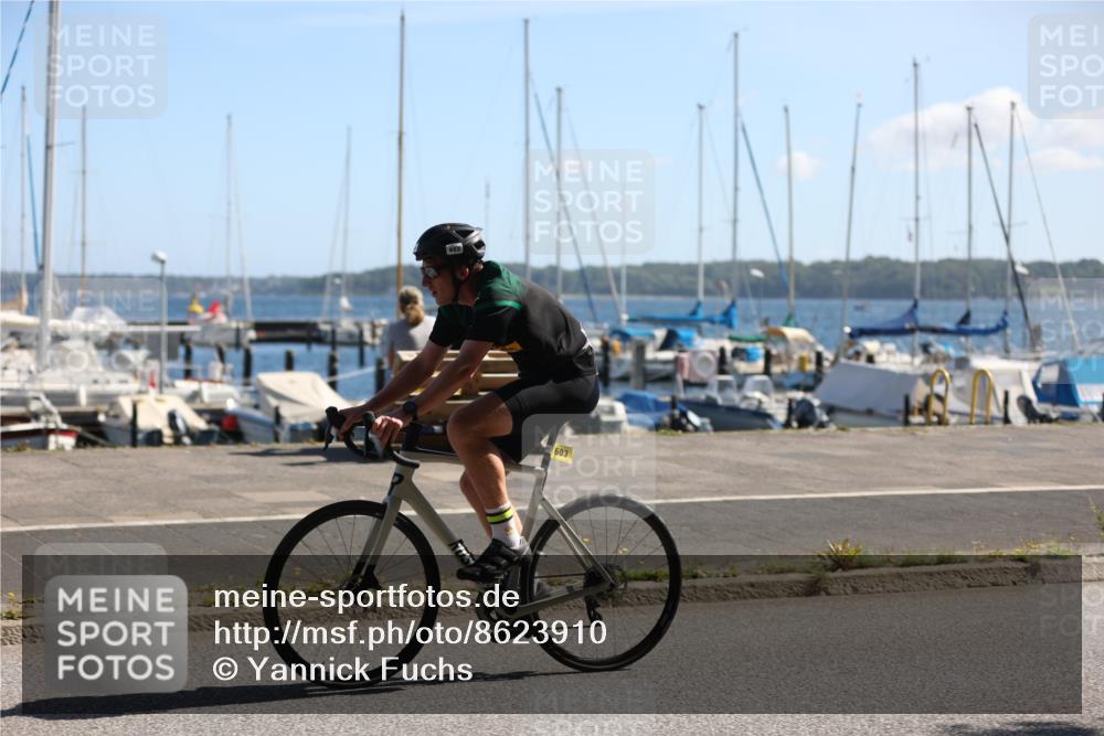 17.08.2025 - KN Förde Triathlon 2025 Yannick Fuchs http://msf.ph/oto/8623910 17.08.2025 11:20:07 Radfahren 312, 321, 603, 264, 268, 274, 311, 355, 641 meine-sportfotos.de