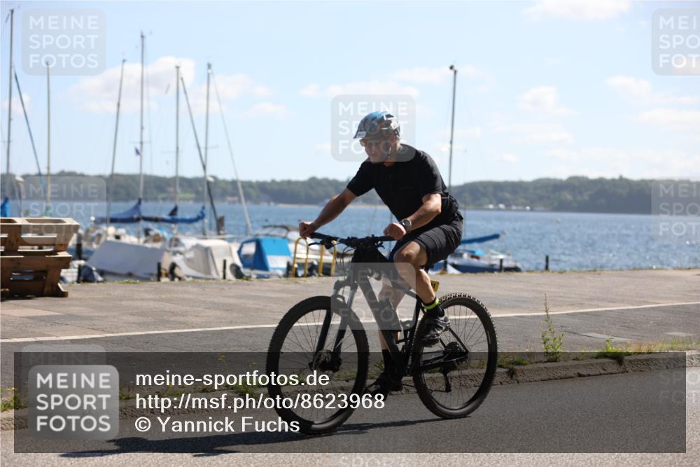 17.08.2025 - KN Förde Triathlon 2025 Yannick Fuchs http://msf.ph/oto/8623968 17.08.2025 11:21:02 Radfahren 269, 272, 275, 278, 287, 293, 327, 364, 601, 602, 287, 318 meine-sportfotos.de