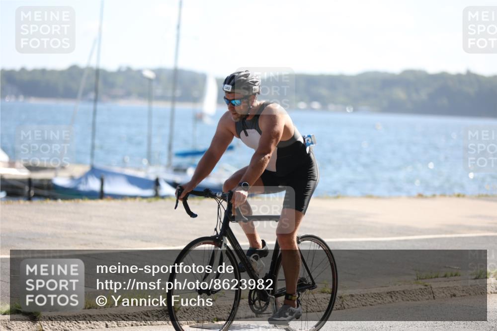 17.08.2025 - KN Förde Triathlon 2025 Yannick Fuchs http://msf.ph/oto/8623982 17.08.2025 11:21:16 Radfahren 270, 331, 343, 620, 639, 278, 293, 327, 364, 602, 611 meine-sportfotos.de