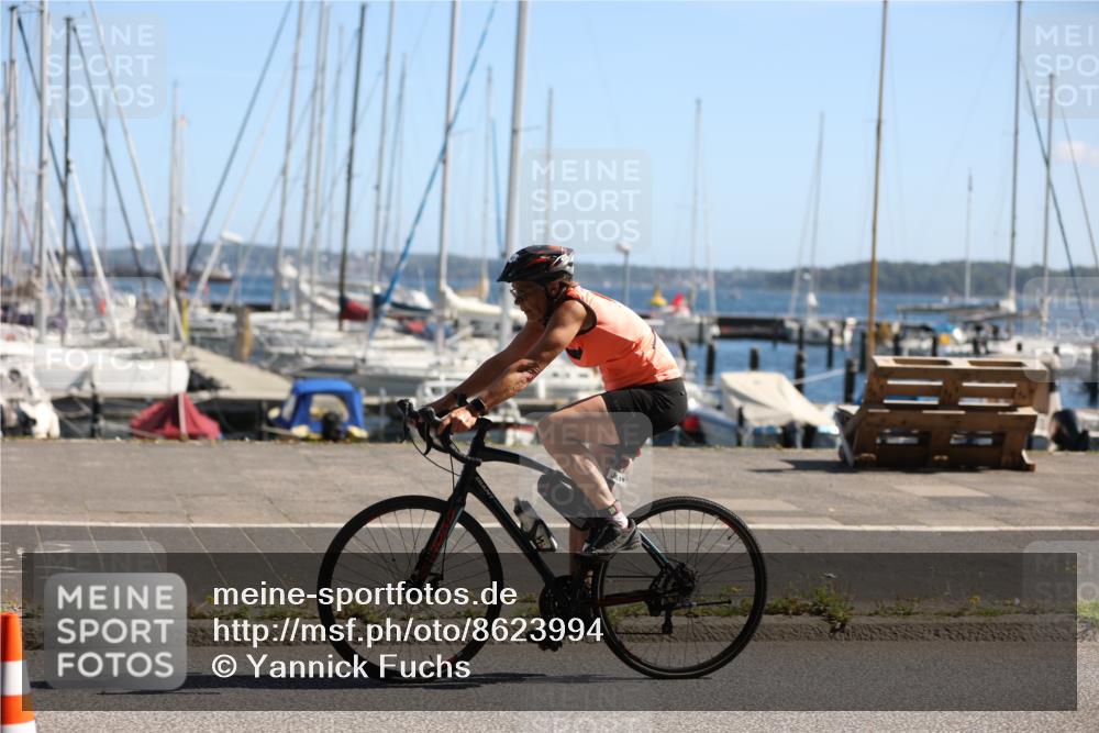 17.08.2025 - KN Förde Triathlon 2025 Yannick Fuchs http://msf.ph/oto/8623994 17.08.2025 11:21:22 Radfahren 325, 331, 363, 390, 620, 639, 270, 343 meine-sportfotos.de