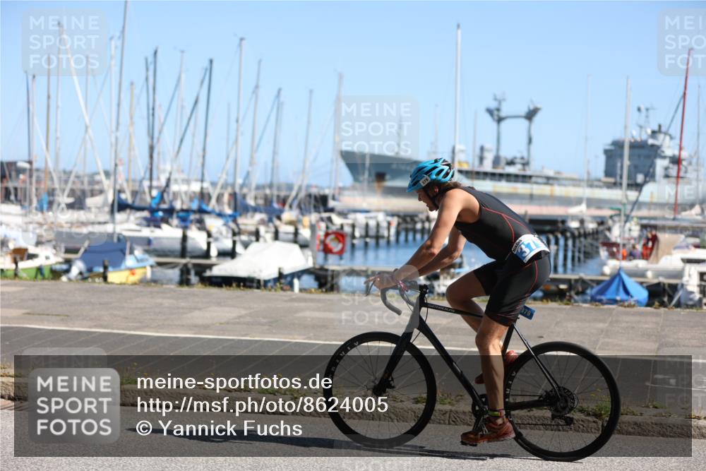 17.08.2025 - KN Förde Triathlon 2025 Yannick Fuchs http://msf.ph/oto/8624005 17.08.2025 11:21:39 Radfahren 302, 341, 379, 603, 325, 363, 390 meine-sportfotos.de