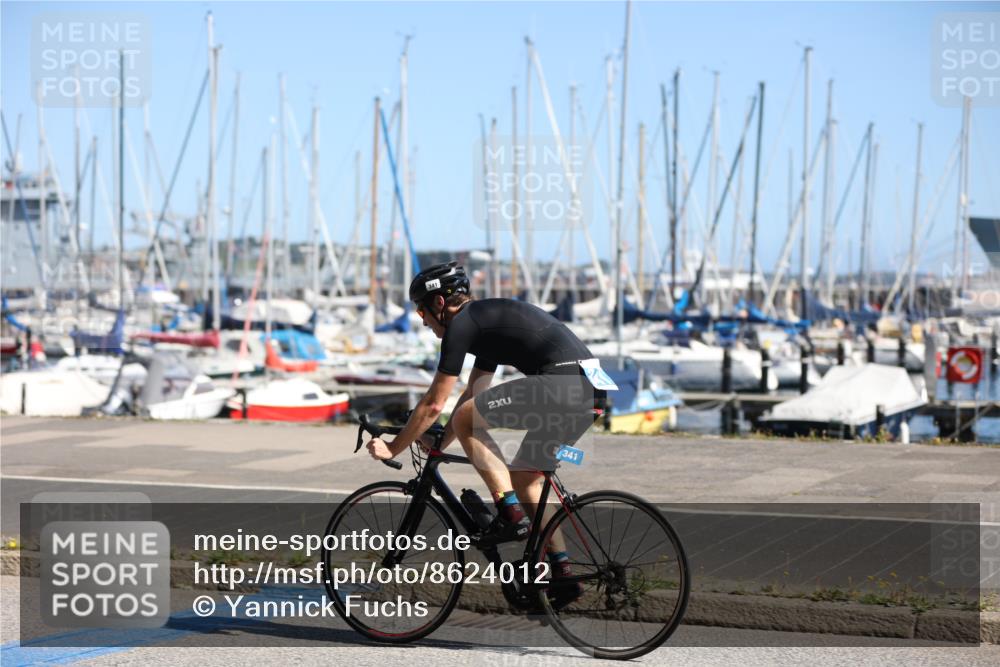 17.08.2025 - KN Förde Triathlon 2025 Yannick Fuchs http://msf.ph/oto/8624012 17.08.2025 11:21:47 Radfahren 311, 321, 339, 341, 603, 641, 379, 603 meine-sportfotos.de