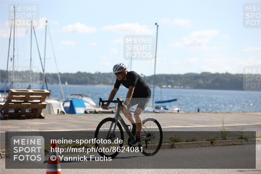 17.08.2025 - KN Förde Triathlon 2025 Yannick Fuchs http://msf.ph/oto/8624081 17.08.2025 11:24:20 Radfahren 263, 271, 329, 350, 352, 354, 380, 642, 345, 642 meine-sportfotos.de
