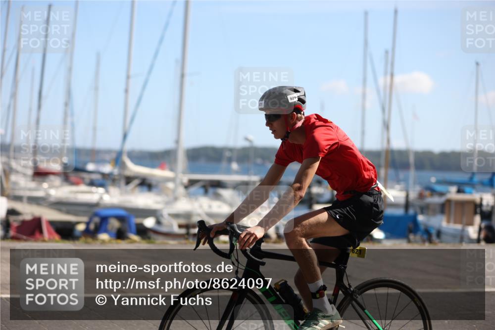 17.08.2025 - KN Förde Triathlon 2025 Yannick Fuchs http://msf.ph/oto/8624097 17.08.2025 11:24:42 Radfahren 303, 370, 621, 326, 371, 616 meine-sportfotos.de