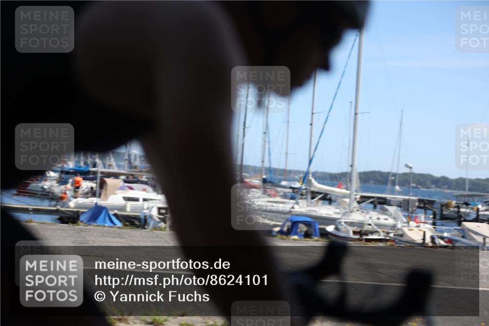 17.08.2025 - KN Förde Triathlon 2025 Yannick Fuchs http://msf.ph/oto/8624101 17.08.2025 11:24:44 Radfahren 303, 370, 621, 326, 621 meine-sportfotos.de