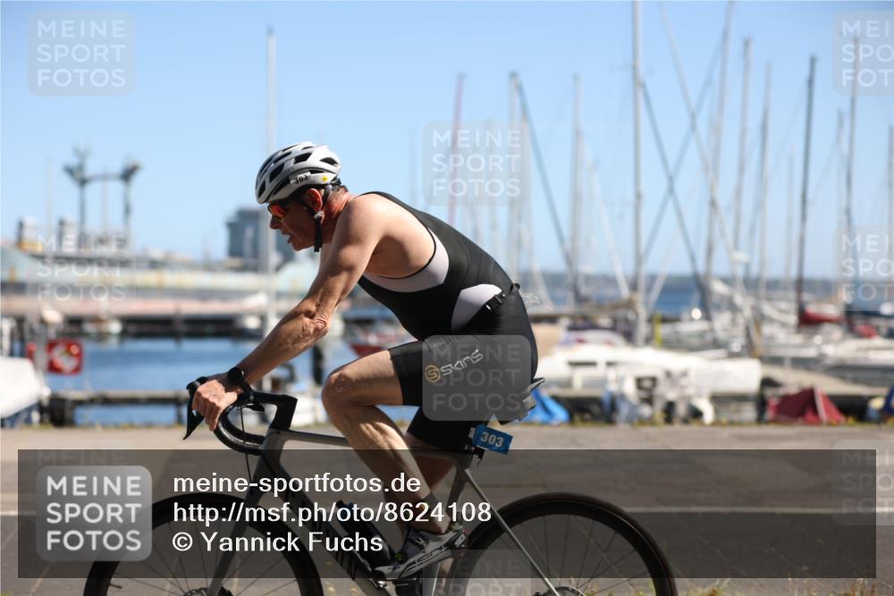 17.08.2025 - KN Förde Triathlon 2025 Yannick Fuchs http://msf.ph/oto/8624108 17.08.2025 11:24:49 Radfahren 303, 306, 328, 373, 389, 370, 621 meine-sportfotos.de