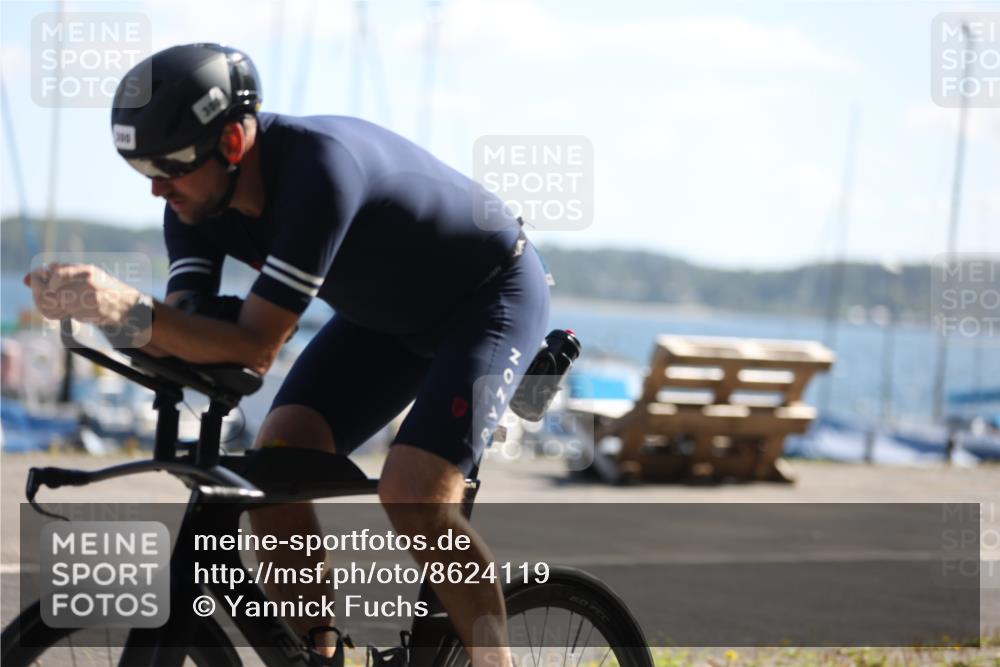 17.08.2025 - KN Förde Triathlon 2025 Yannick Fuchs http://msf.ph/oto/8624119 17.08.2025 11:25:05 Radfahren 284, 300, 308, 309, 374, 606, 613, 638, 328, 356, 373, 635 meine-sportfotos.de