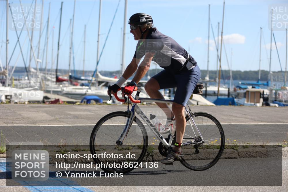 17.08.2025 - KN Förde Triathlon 2025 Yannick Fuchs http://msf.ph/oto/8624136 17.08.2025 11:25:20 Radfahren 261, 266, 285, 295, 330, 377, 384, 609, 308, 309, 337, 613, 625, 638 meine-sportfotos.de