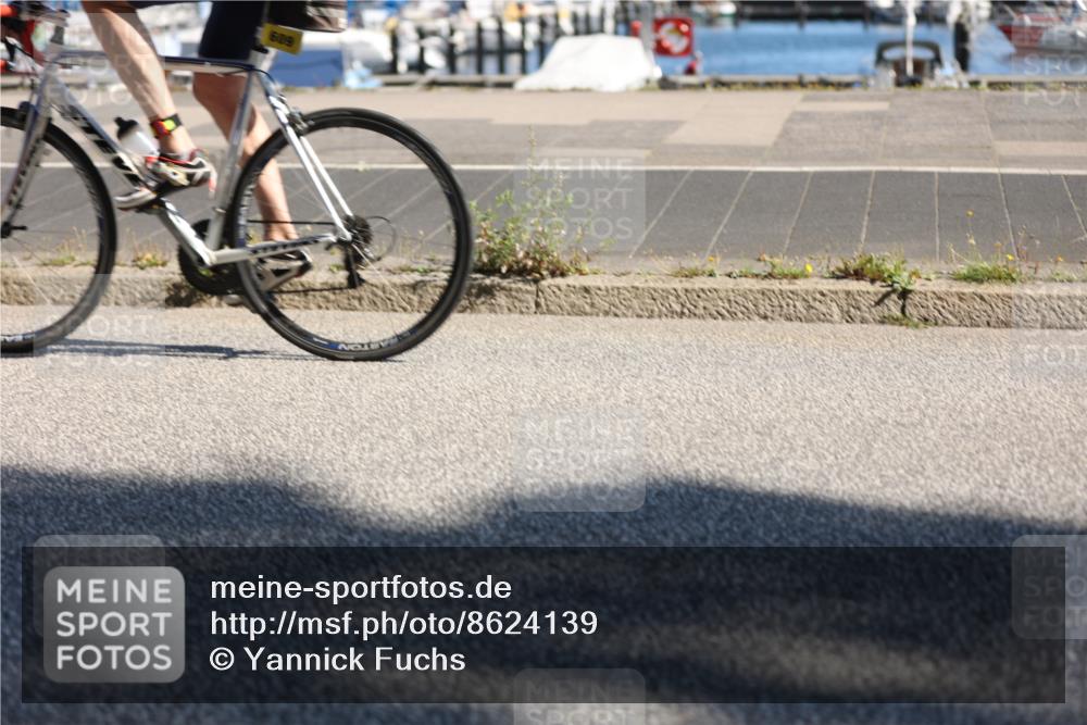 17.08.2025 - KN Förde Triathlon 2025 Yannick Fuchs http://msf.ph/oto/8624139 17.08.2025 11:25:20 Radfahren 261, 266, 285, 295, 330, 377, 384, 609, 308, 309, 337, 613, 625, 638 meine-sportfotos.de