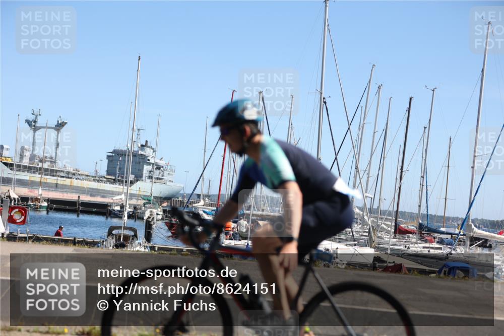 17.08.2025 - KN Förde Triathlon 2025 Yannick Fuchs http://msf.ph/oto/8624151 17.08.2025 11:25:30 Radfahren 261, 285, 288, 295, 296, 307, 377, 617, 629, 630, 632, 633, 266, 330, 377 meine-sportfotos.de