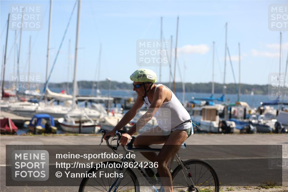 17.08.2025 - KN Förde Triathlon 2025 Yannick Fuchs http://msf.ph/oto/8624236 17.08.2025 11:26:58 Radfahren 294, 295, 346, 606, 609, 625, 629, 633, 359, 633 meine-sportfotos.de