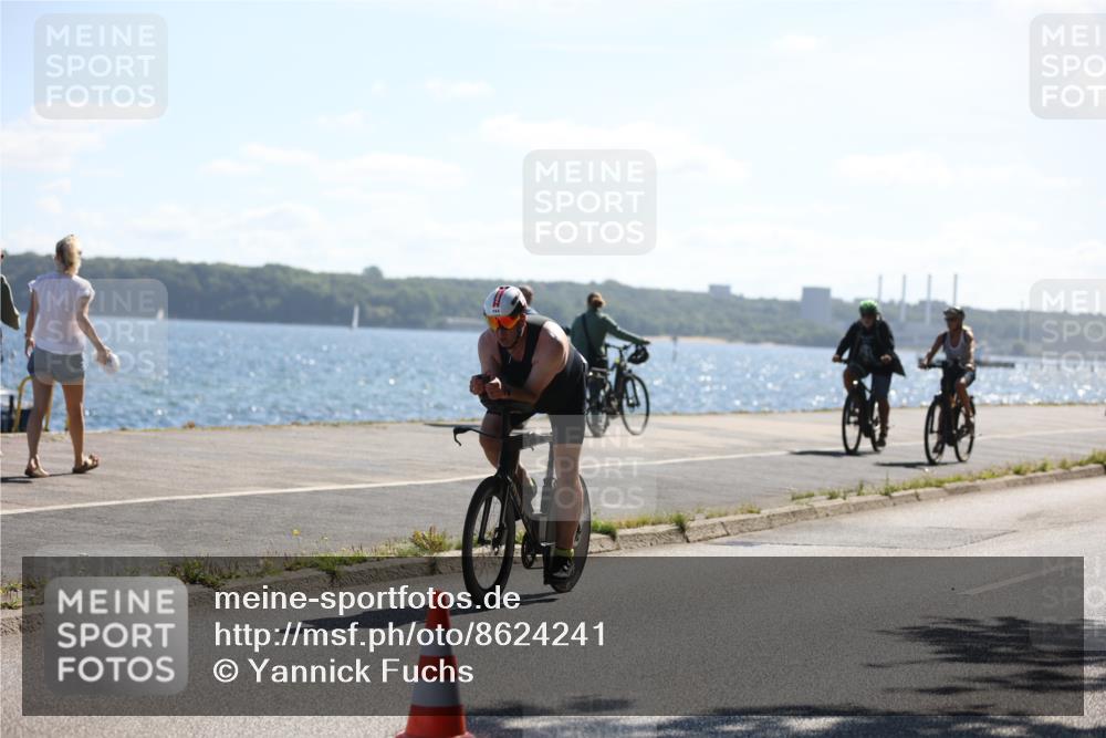 17.08.2025 - KN Förde Triathlon 2025 Yannick Fuchs http://msf.ph/oto/8624241 17.08.2025 11:27:01 Radfahren 285, 294, 295, 606, 625, 629, 346, 609, 633 meine-sportfotos.de