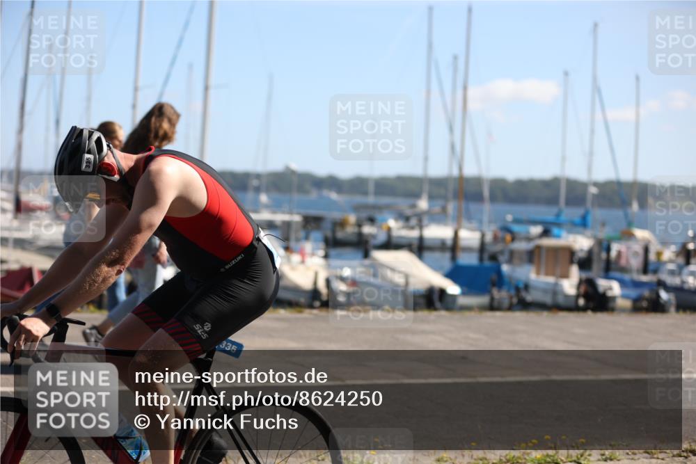 17.08.2025 - KN Förde Triathlon 2025 Yannick Fuchs http://msf.ph/oto/8624250 17.08.2025 11:27:21 Radfahren 310, 335, 377, 630, 643, 337, 630 meine-sportfotos.de