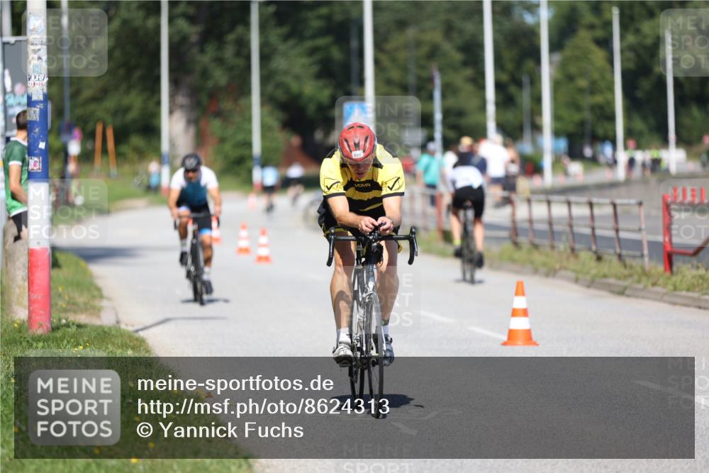 17.08.2025 - KN Förde Triathlon 2025 Yannick Fuchs http://msf.ph/oto/8624313 17.08.2025 11:28:05 Radfahren 297, 304, 369, 626, 264, 282, 320, 323, 627 meine-sportfotos.de