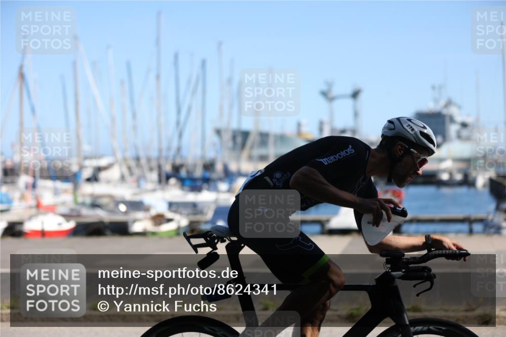 17.08.2025 - KN Förde Triathlon 2025 Yannick Fuchs http://msf.ph/oto/8624341 17.08.2025 11:30:22 Radfahren 272, 278, 338, 390, 602 meine-sportfotos.de