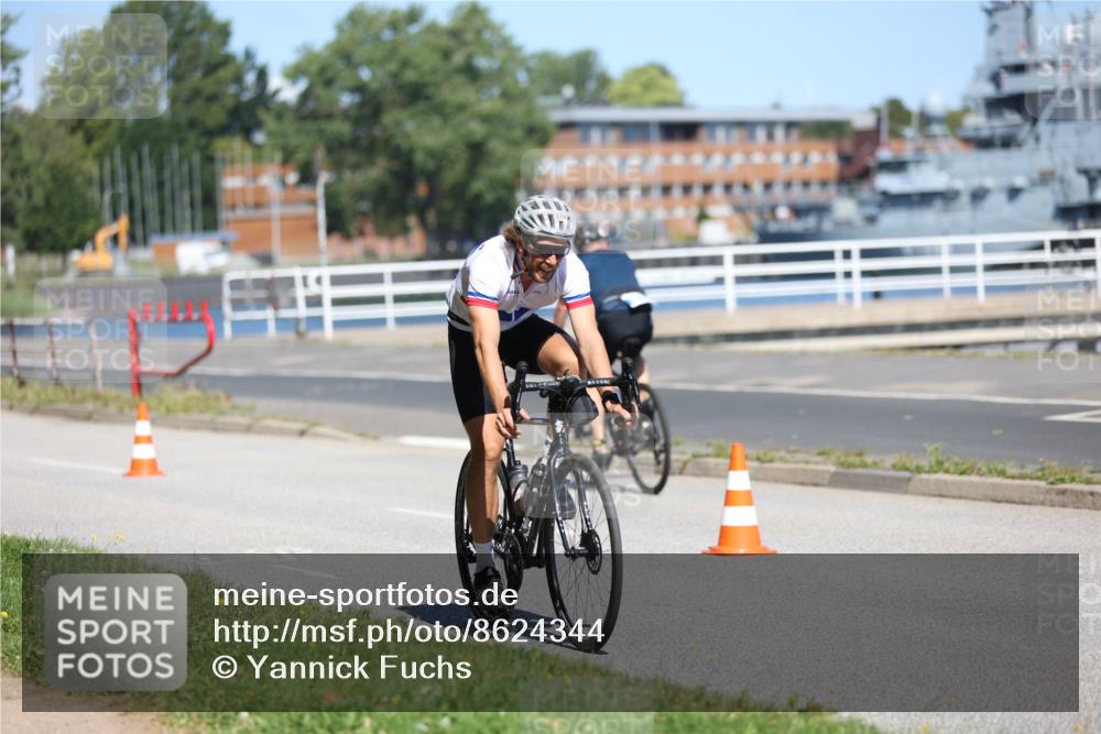 17.08.2025 - KN Förde Triathlon 2025 Yannick Fuchs http://msf.ph/oto/8624344 17.08.2025 11:30:32 Radfahren 272, 279, 358, 338 meine-sportfotos.de