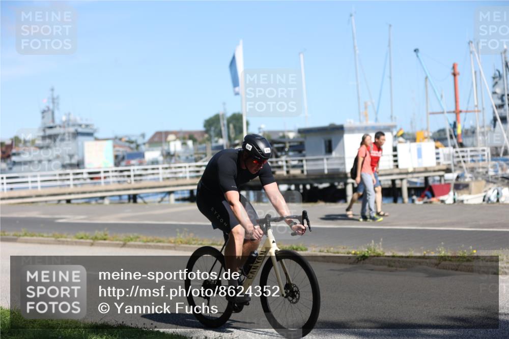 17.08.2025 - KN Förde Triathlon 2025 Yannick Fuchs http://msf.ph/oto/8624352 17.08.2025 11:30:59 Radfahren 270, 302, 312, 325, 334, 607, 324, 604 meine-sportfotos.de
