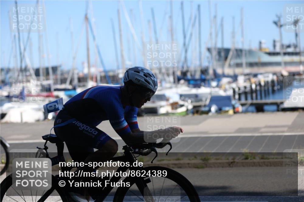 17.08.2025 - KN Förde Triathlon 2025 Yannick Fuchs http://msf.ph/oto/8624389 17.08.2025 11:31:24 Radfahren 265, 316, 376, 605, 641, 267 meine-sportfotos.de