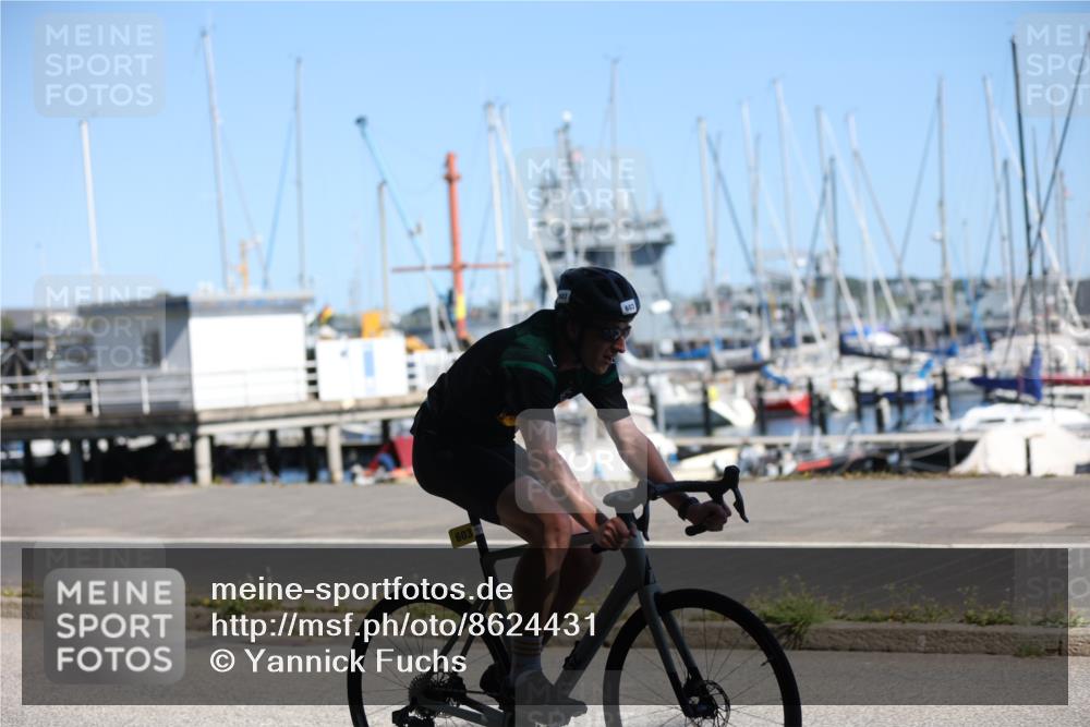 17.08.2025 - KN Förde Triathlon 2025 Yannick Fuchs http://msf.ph/oto/8624431 17.08.2025 11:31:43 Radfahren 273, 280, 318, 327, 331, 603, 634, 283, 311, 321, 387, 620 meine-sportfotos.de