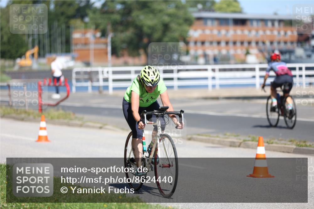 17.08.2025 - KN Förde Triathlon 2025 Yannick Fuchs http://msf.ph/oto/8624440 17.08.2025 11:31:51 Radfahren 280, 293, 339, 341, 343, 344, 385, 602, 634, 273, 318, 327, 331, 603 meine-sportfotos.de