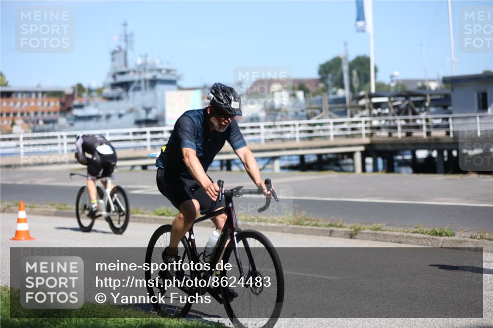 17.08.2025 - KN Förde Triathlon 2025 Yannick Fuchs http://msf.ph/oto/8624483 17.08.2025 11:32:23 Radfahren 281, 306, 338, 364, 375, 379, 389, 306, 389, 611 meine-sportfotos.de