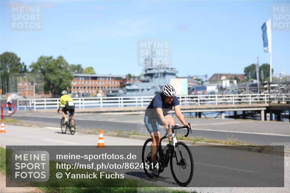 17.08.2025 - KN Förde Triathlon 2025 Yannick Fuchs http://msf.ph/oto/8624514 17.08.2025 11:32:50 Radfahren 302, 325, 334, 348, 360, 607, 263, 365 meine-sportfotos.de