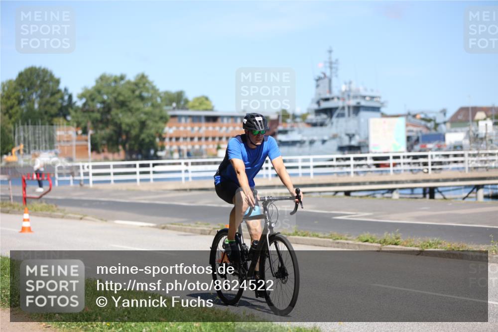 17.08.2025 - KN Förde Triathlon 2025 Yannick Fuchs http://msf.ph/oto/8624522 17.08.2025 11:32:55 Radfahren 302, 325, 348, 360, 334, 607 meine-sportfotos.de
