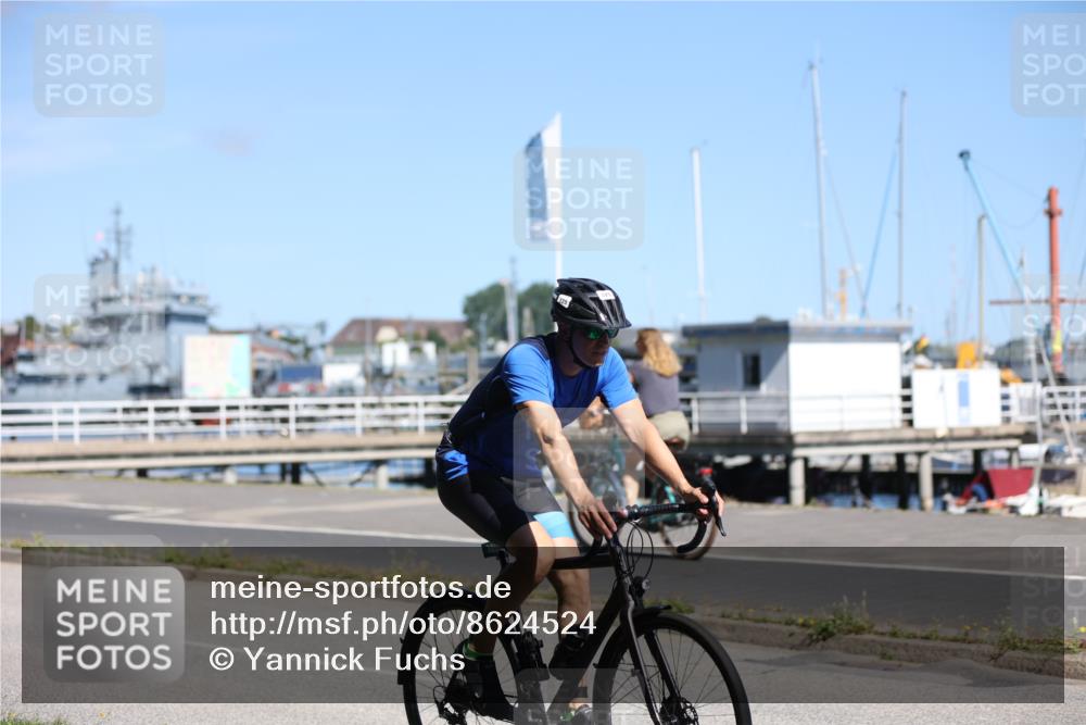 17.08.2025 - KN Förde Triathlon 2025 Yannick Fuchs http://msf.ph/oto/8624524 17.08.2025 11:32:56 Radfahren 302, 325, 348, 360, 334, 360, 607 meine-sportfotos.de