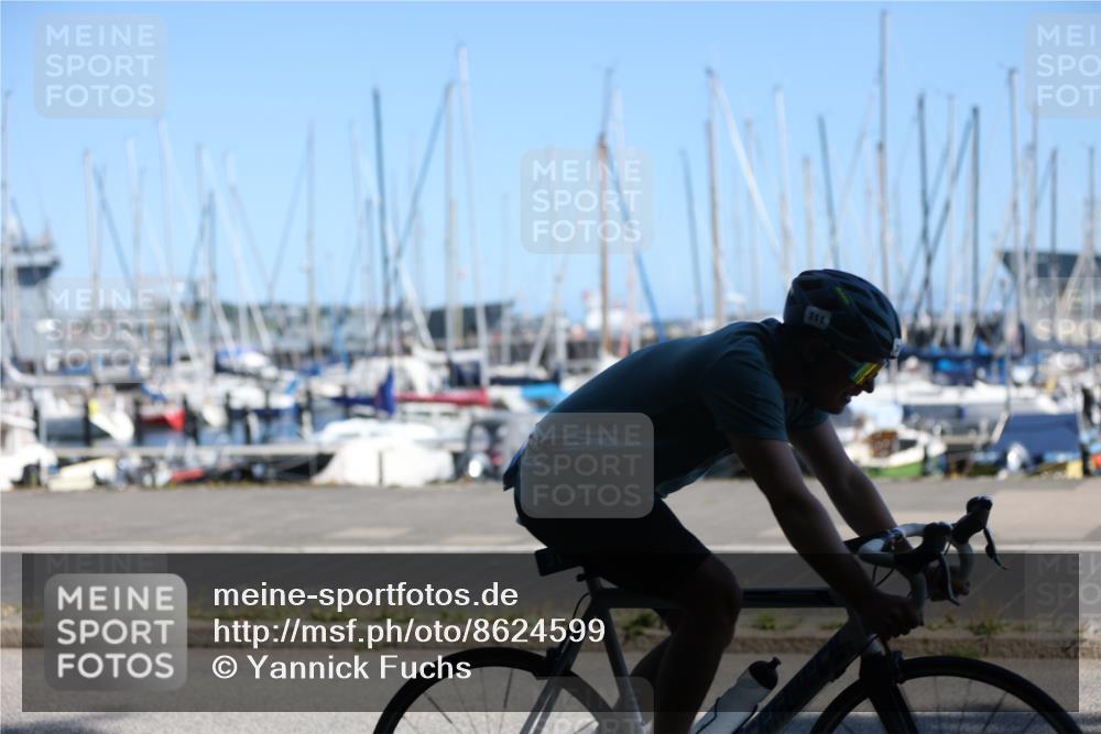 17.08.2025 - KN Förde Triathlon 2025 Yannick Fuchs http://msf.ph/oto/8624599 17.08.2025 11:33:34 Radfahren 293, 311, 339, 341, 343, 371, 374, 613, 633, 638, 280, 284, 329, 339, 341, 350, 642 meine-sportfotos.de