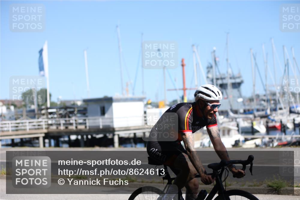 17.08.2025 - KN Förde Triathlon 2025 Yannick Fuchs http://msf.ph/oto/8624613 17.08.2025 11:33:42 Radfahren 281, 293, 306, 343, 356, 370, 389, 613, 638, 311, 371, 374, 633 meine-sportfotos.de