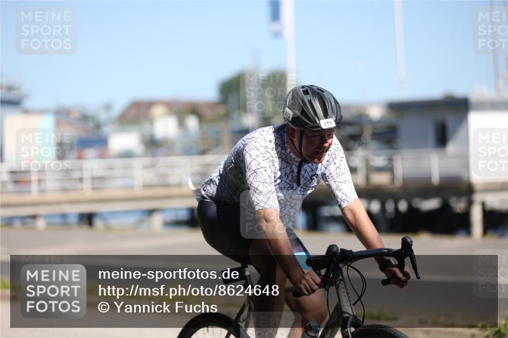 17.08.2025 - KN Förde Triathlon 2025 Yannick Fuchs http://msf.ph/oto/8624648 17.08.2025 11:34:30 Radfahren 300, 375, 632 meine-sportfotos.de