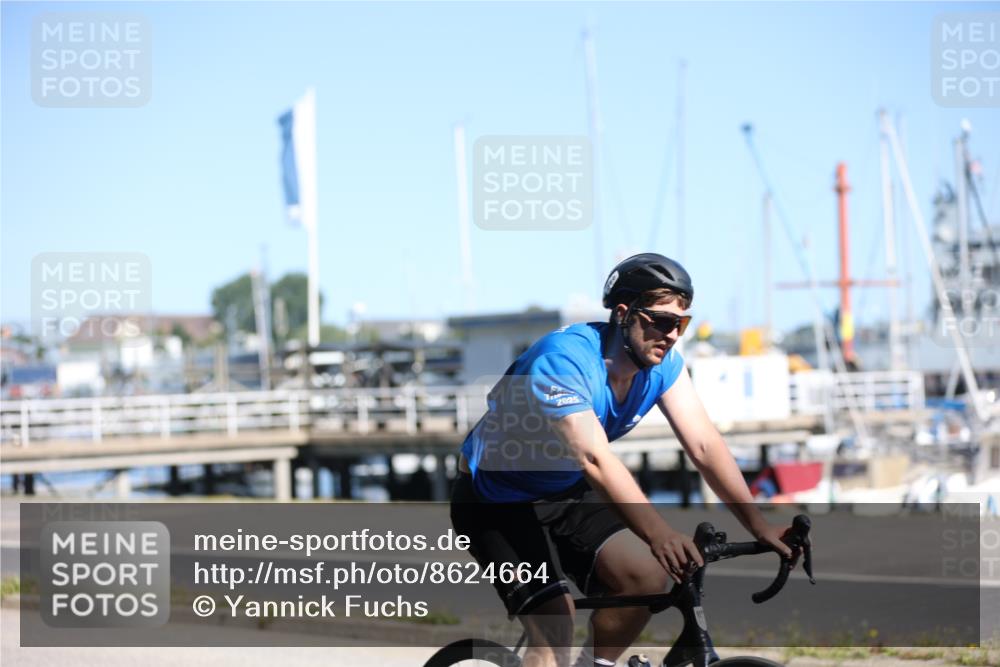 17.08.2025 - KN Förde Triathlon 2025 Yannick Fuchs http://msf.ph/oto/8624664 17.08.2025 11:34:41 Radfahren 303, 309, 328, 348, 360, 363, 365, 608, 616, 300, 632 meine-sportfotos.de