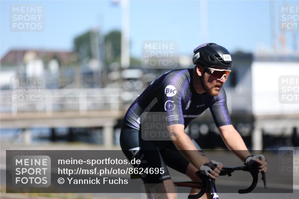 17.08.2025 - KN Förde Triathlon 2025 Yannick Fuchs http://msf.ph/oto/8624695 17.08.2025 11:34:59 Radfahren 284, 295, 349, 372, 619, 642, 643, 271, 296, 353, 354, 362, 633 meine-sportfotos.de