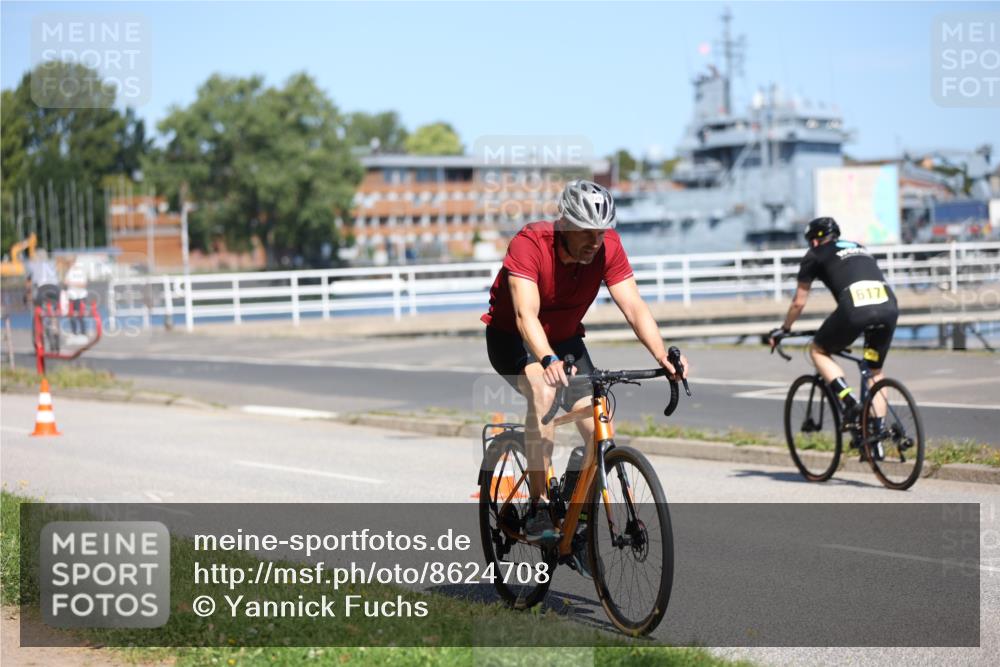 17.08.2025 - KN Förde Triathlon 2025 Yannick Fuchs http://msf.ph/oto/8624708 17.08.2025 11:35:14 Radfahren 329, 345, 350, 371, 374, 601, 610, 613, 638, 617 meine-sportfotos.de