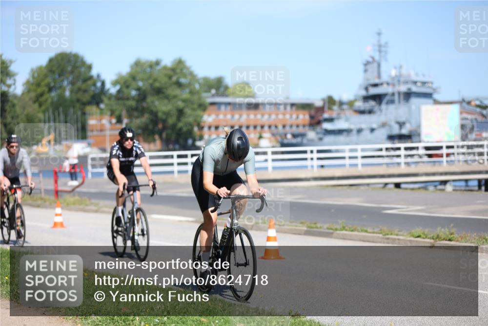17.08.2025 - KN Förde Triathlon 2025 Yannick Fuchs http://msf.ph/oto/8624718 17.08.2025 11:35:17 Radfahren 329, 345, 350, 371, 374, 601, 610, 613, 638, 350, 617 meine-sportfotos.de
