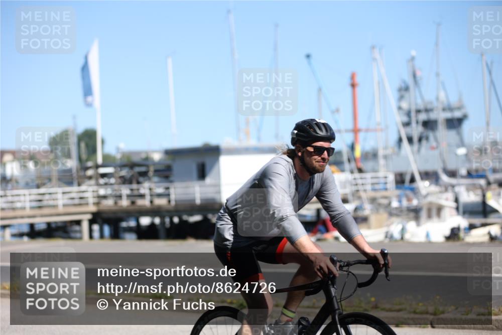 17.08.2025 - KN Förde Triathlon 2025 Yannick Fuchs http://msf.ph/oto/8624726 17.08.2025 11:35:19 Radfahren 323, 345, 371, 374, 601, 613, 638, 329, 350, 610, 617 meine-sportfotos.de