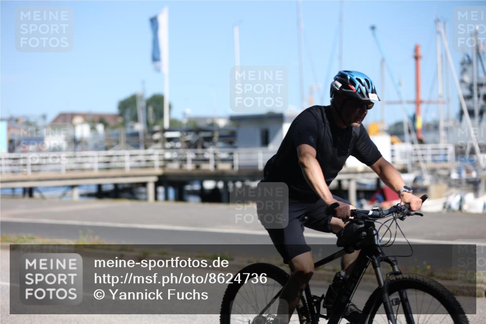17.08.2025 - KN Förde Triathlon 2025 Yannick Fuchs http://msf.ph/oto/8624736 17.08.2025 11:35:23 Radfahren 323, 356, 374, 601, 329, 345, 350, 371, 610, 613, 638 meine-sportfotos.de