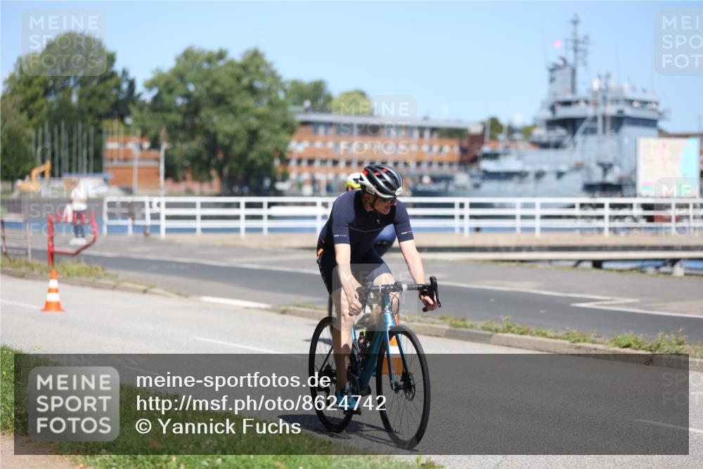 17.08.2025 - KN Förde Triathlon 2025 Yannick Fuchs http://msf.ph/oto/8624742 17.08.2025 11:35:30 Radfahren 288, 308, 323, 356, 370, 373, 614, 629, 323, 374, 601 meine-sportfotos.de