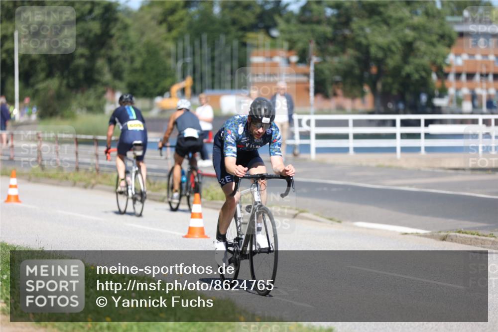 17.08.2025 - KN Förde Triathlon 2025 Yannick Fuchs http://msf.ph/oto/8624765 17.08.2025 11:35:48 Radfahren 330, 384, 307, 310, 380, 609 meine-sportfotos.de