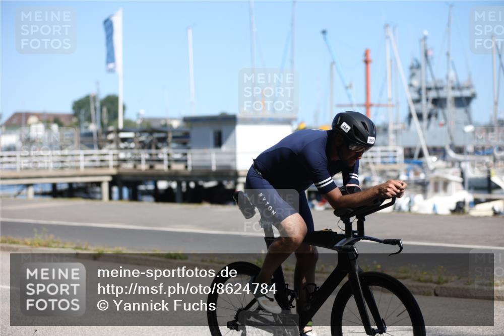17.08.2025 - KN Förde Triathlon 2025 Yannick Fuchs http://msf.ph/oto/8624784 17.08.2025 11:36:07 Radfahren 300, 309, 326, 352, 608, 612, 635, 368 meine-sportfotos.de