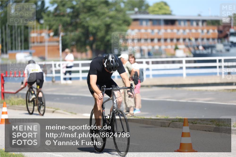 17.08.2025 - KN Förde Triathlon 2025 Yannick Fuchs http://msf.ph/oto/8624796 17.08.2025 11:36:13 Radfahren 309, 326, 328, 352, 367, 630, 635, 639, 300, 608, 612 meine-sportfotos.de