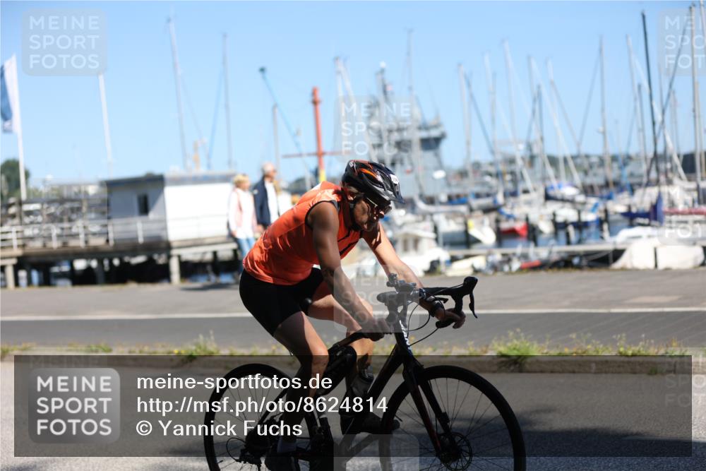 17.08.2025 - KN Förde Triathlon 2025 Yannick Fuchs http://msf.ph/oto/8624814 17.08.2025 11:36:20 Radfahren 285, 303, 328, 351, 367, 621, 622, 630, 639, 309, 326, 352, 635 meine-sportfotos.de