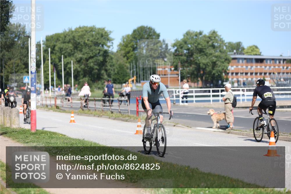 17.08.2025 - KN Förde Triathlon 2025 Yannick Fuchs http://msf.ph/oto/8624825 17.08.2025 11:36:30 Radfahren 285, 295, 297, 303, 351, 353, 354, 618, 621, 623, 643, 285, 303, 622 meine-sportfotos.de