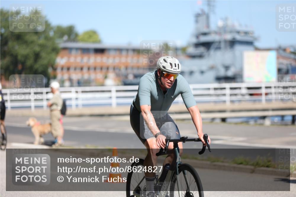 17.08.2025 - KN Förde Triathlon 2025 Yannick Fuchs http://msf.ph/oto/8624827 17.08.2025 11:36:30 Radfahren 285, 295, 297, 303, 351, 353, 354, 618, 621, 623, 643, 285, 303, 622 meine-sportfotos.de