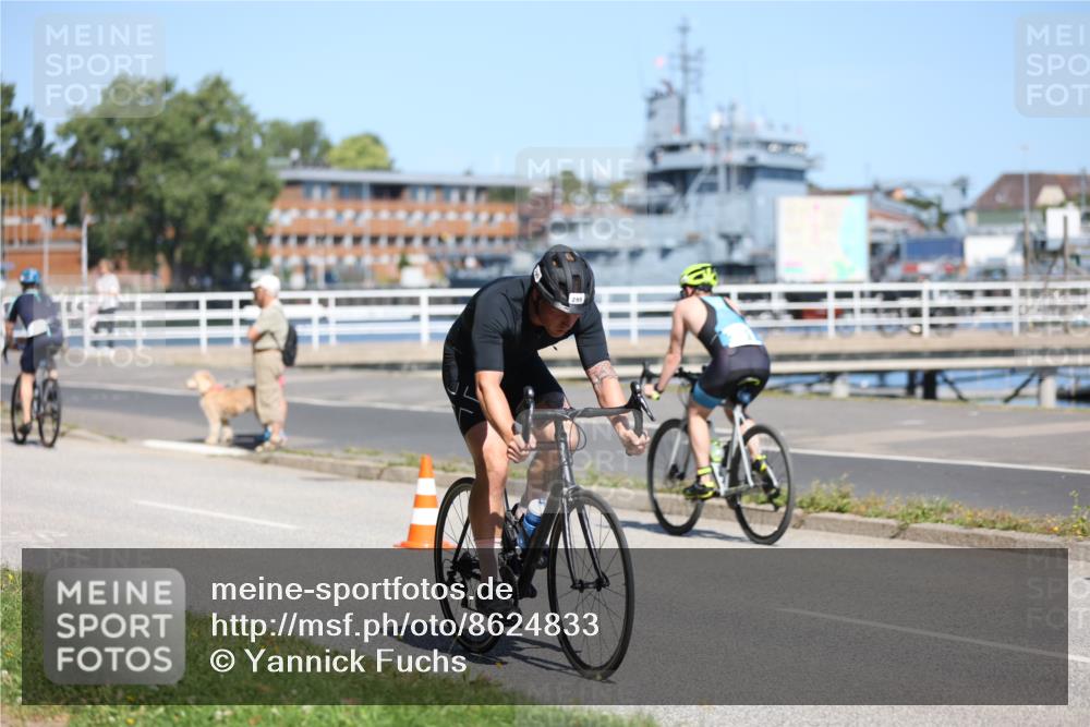 17.08.2025 - KN Förde Triathlon 2025 Yannick Fuchs http://msf.ph/oto/8624833 17.08.2025 11:36:32 Radfahren 295, 297, 353, 354, 618, 621, 623, 643, 285, 303, 351, 621, 622 meine-sportfotos.de