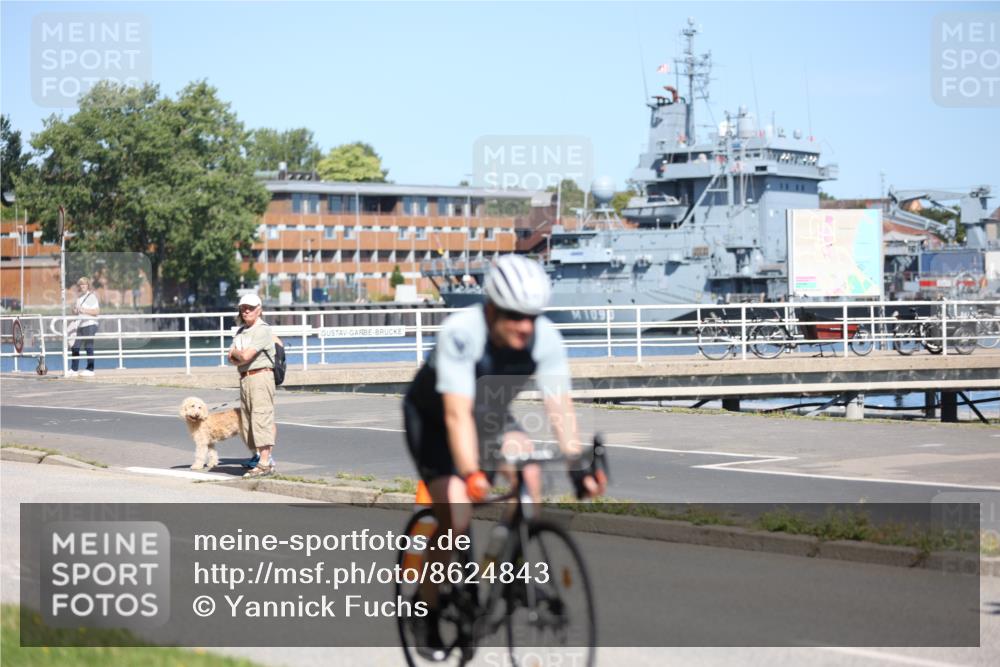 17.08.2025 - KN Förde Triathlon 2025 Yannick Fuchs http://msf.ph/oto/8624843 17.08.2025 11:36:36 Radfahren 295, 297, 353, 354, 623, 625, 285, 295, 297, 303, 351, 618, 621, 643 meine-sportfotos.de