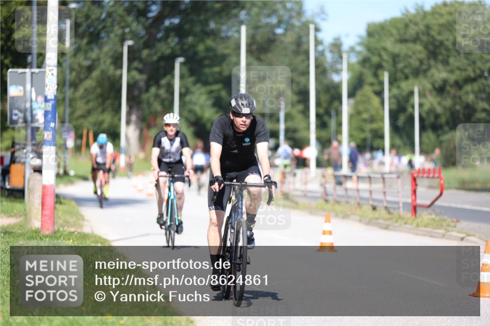 17.08.2025 - KN Förde Triathlon 2025 Yannick Fuchs http://msf.ph/oto/8624861 17.08.2025 11:37:01 Radfahren 282, 294, 345, 610, 617, 626, 627, 323, 349 meine-sportfotos.de