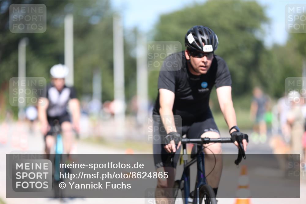 17.08.2025 - KN Förde Triathlon 2025 Yannick Fuchs http://msf.ph/oto/8624865 17.08.2025 11:37:02 Radfahren 282, 294, 345, 610, 617, 626, 627, 294, 323, 349 meine-sportfotos.de