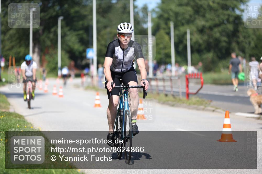 17.08.2025 - KN Förde Triathlon 2025 Yannick Fuchs http://msf.ph/oto/8624866 17.08.2025 11:37:03 Radfahren 282, 345, 610, 617, 626, 627, 294, 323, 349 meine-sportfotos.de