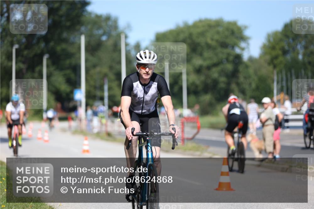 17.08.2025 - KN Förde Triathlon 2025 Yannick Fuchs http://msf.ph/oto/8624868 17.08.2025 11:37:03 Radfahren 282, 345, 610, 617, 626, 627, 294, 323, 349 meine-sportfotos.de